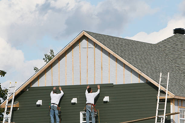 Professional Siding Replacement technician working in Millersport, OH